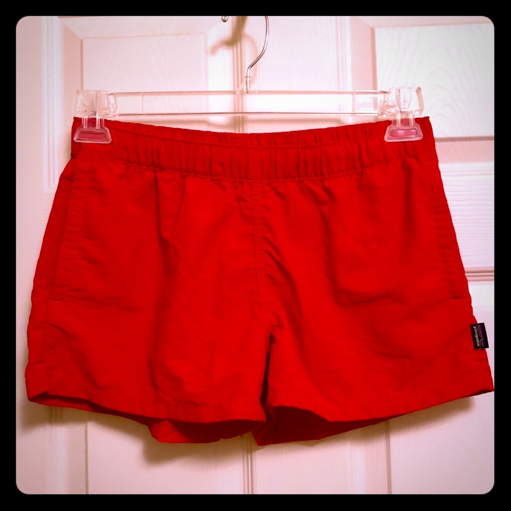 Patagonia barely baggies red